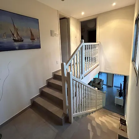 Сasa de vacaciones Beautiful Maisonette In *
